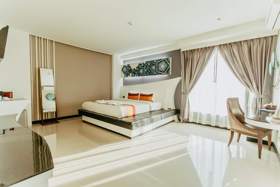 Mantra Varee Hotel Khon Kaen Exterior photo