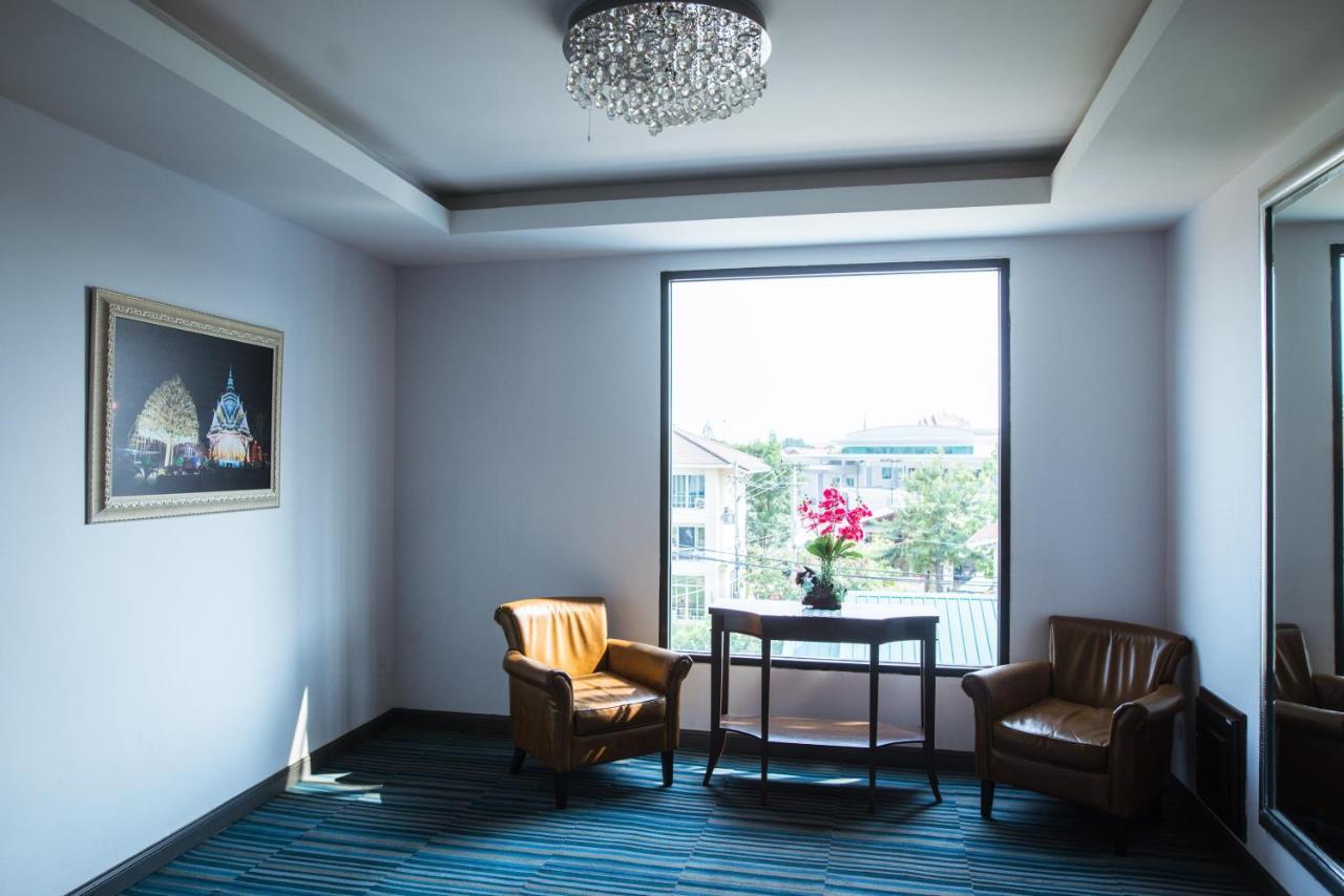 Mantra Varee Hotel Khon Kaen Exterior photo