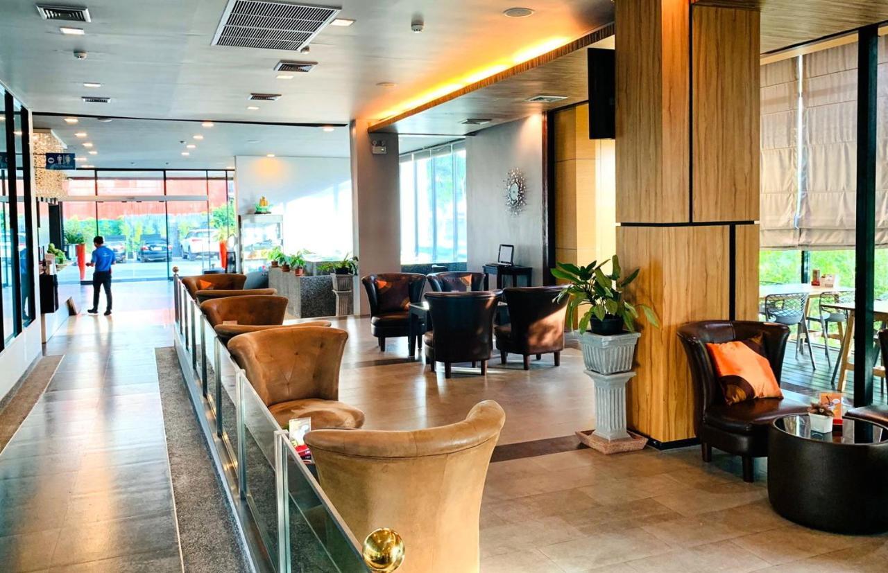 Mantra Varee Hotel Khon Kaen Exterior photo