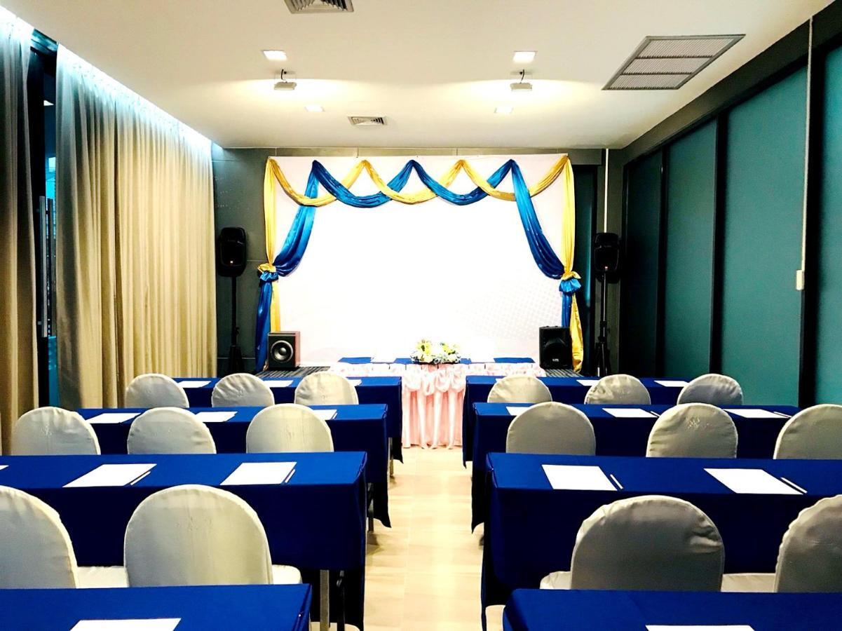 Mantra Varee Hotel Khon Kaen Exterior photo